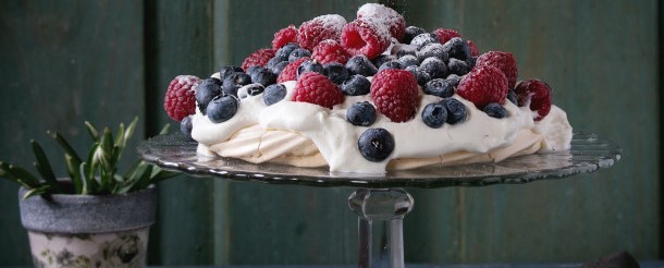 Pavlova aux fruits rouges