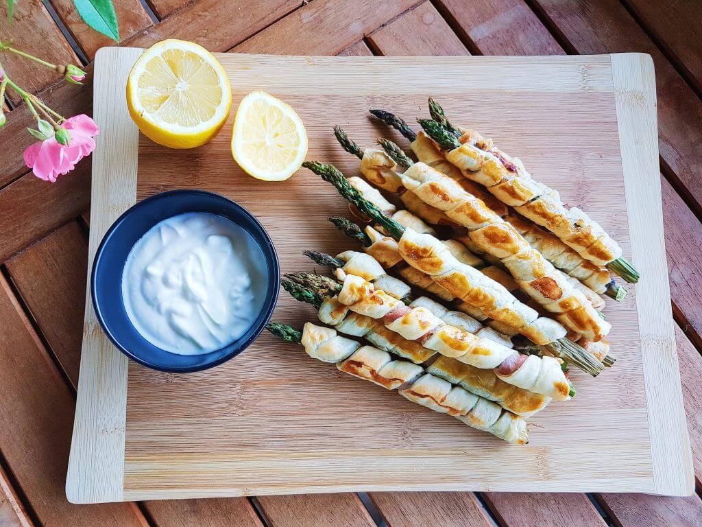 Feuilletés d'asperges au bacon