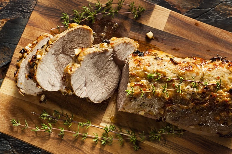 Temps de cuisson rôti de porc : le plat convivial du dimanche