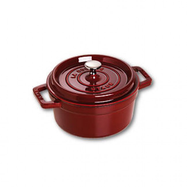 Cocotte ronde 10 cm en fonte émaillée rouge grenadine - Vitamines - Staub