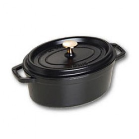Cocotte en fonte ovale 23 cm noir mat 